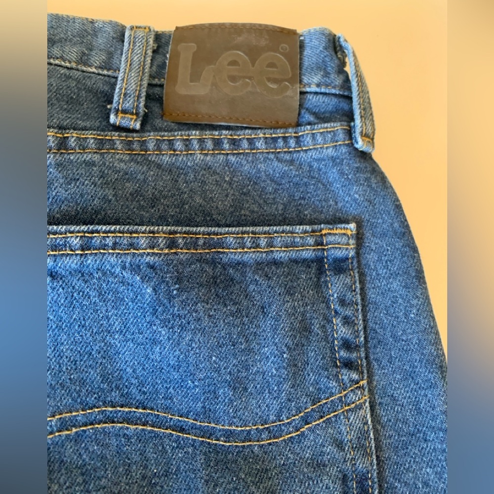 Lee Men’s Regular Fit Straight Leg Jeans - Picture 3 of 9